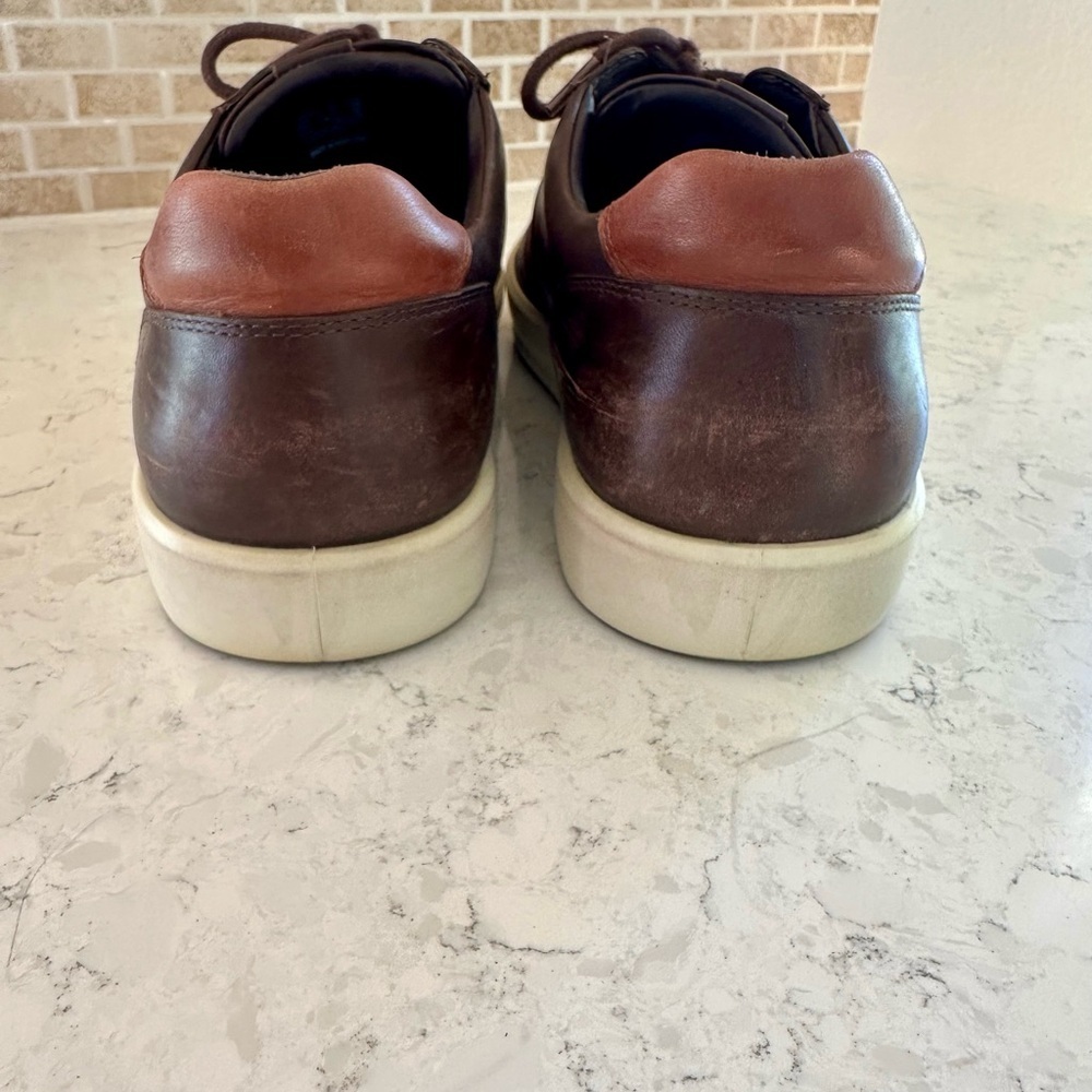 ECCO Brown Leather Casual Sneakers | Men’s 10 - Picture 5 of 9